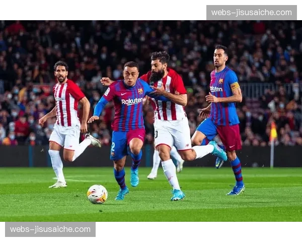 皇家奥维耶多1比0小胜塞维利亚 比尼亚斯头球制胜助球队脱离垫底